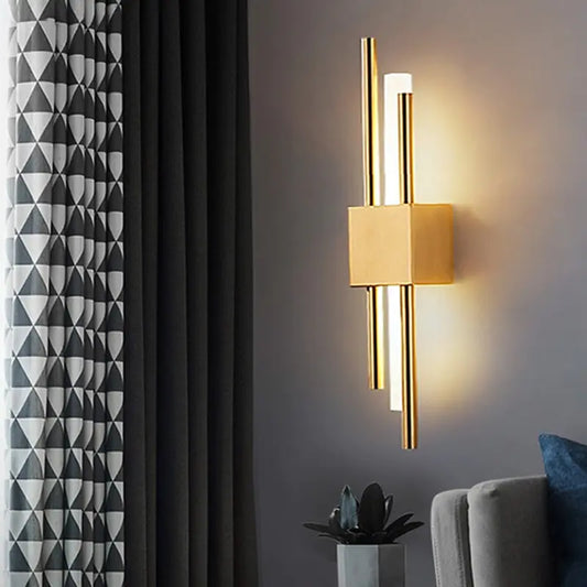 The Avenue New York Sleek Wall Lamp