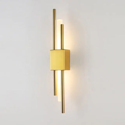 The Avenue New York Sleek Wall Lamp