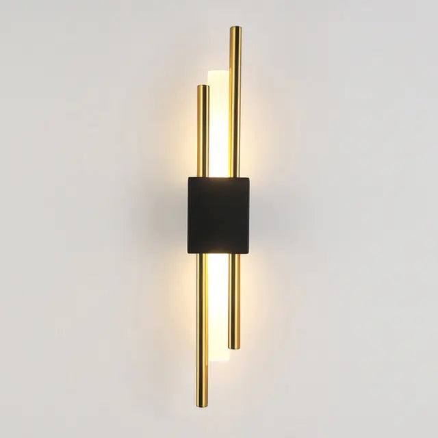 The Avenue New York Sleek Wall Lamp